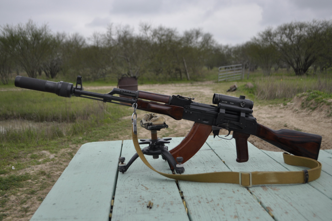 AKM